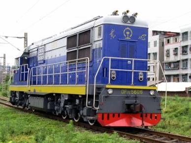 东风7C型电传动内燃机车