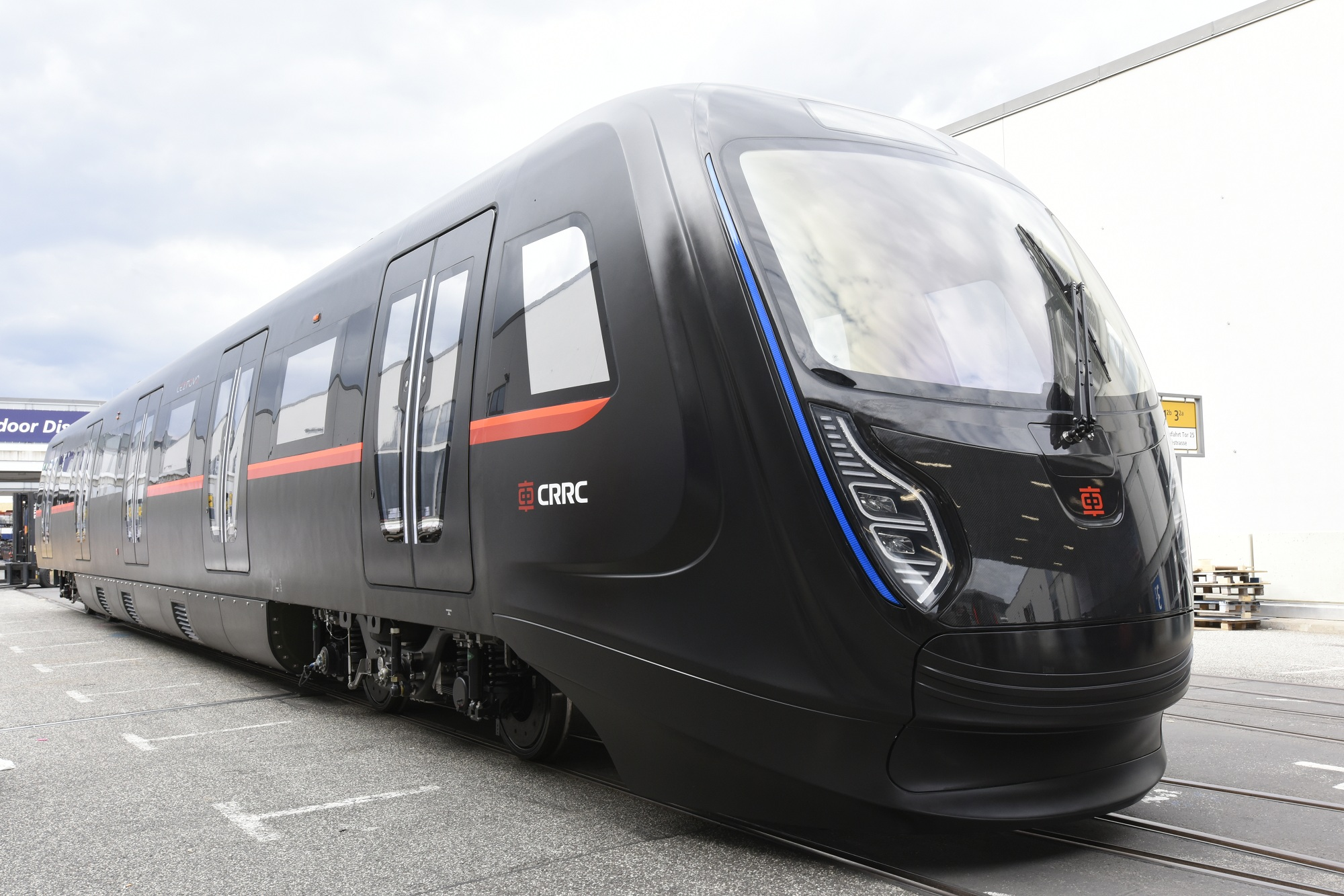 New Generation Carbon Fiber Metro Vehicle of China Revealed